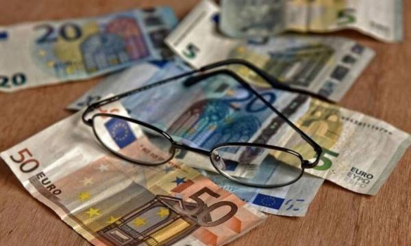 Οι 10 μεγάλες ανατροπές σε συντάξεις, εισφορές, εφάπαξ (πίνακας)