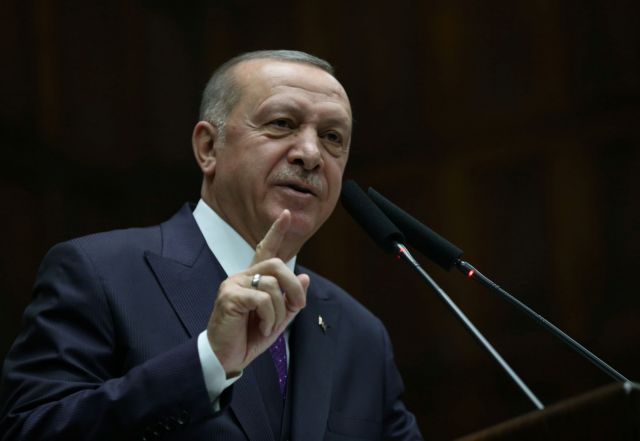 Πιέζει σε όλα τα μέτωπα ο Ερντογάν – Μπαράζ διαβημάτων για να αποτρέψει τις κυρώσεις της ΕΕ