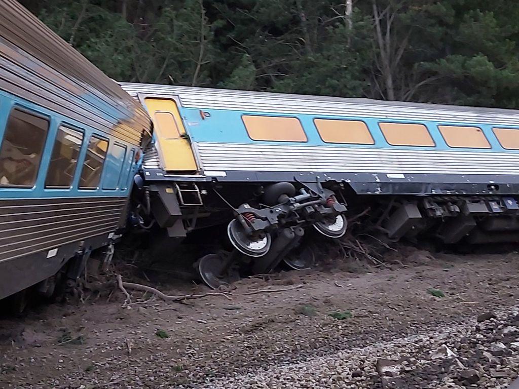 Αυστραλία : Εκτροχιασμός τρένου με 160 επιβάτες – Δύο νεκροί