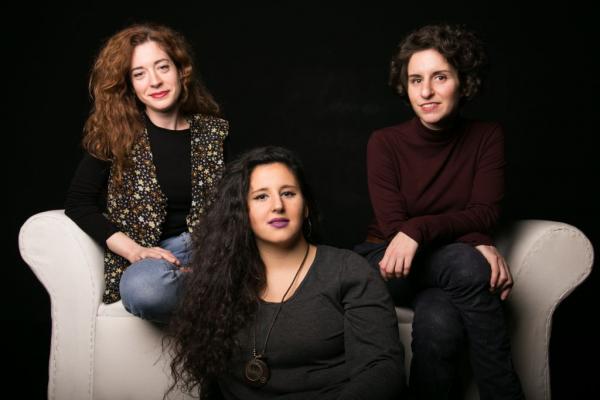 H ομάδα Fem Tettix μιλάει για τη δική της «Αφρική»