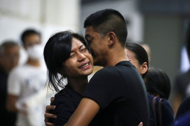 «Ήταν σαν ταινία με ζόμπι»: Συγκλονίζουν οι μαρτυρίες μετά το μακελειό στην Ταϊλάνδη
