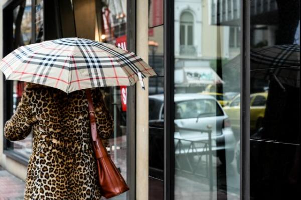 Καιρός: Βροχές, χιόνια και ισχυροί άνεμοι