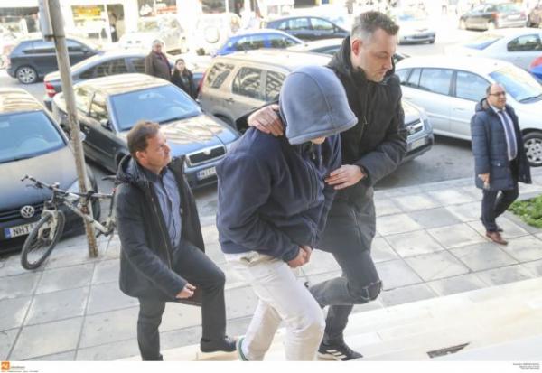 Δολοφονία στη Θεσσαλονίκη: 13 μαχαιριές είχε στο σώμα του ο 45χρονος ιδιοκτήτης ψητοπωλείου