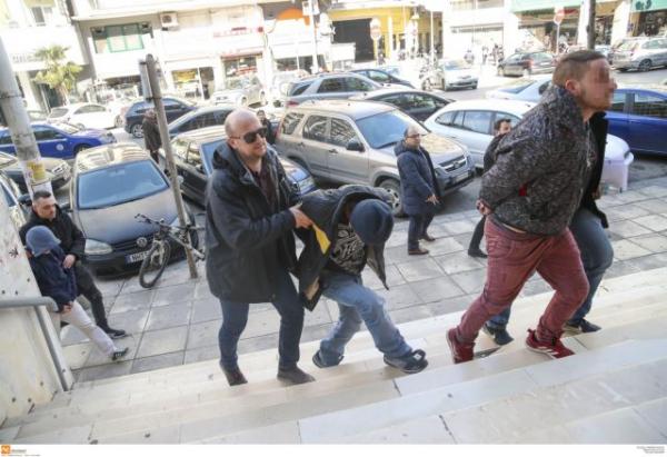 Θεσσαλονίκη : Παραδόθηκε και ο τέταρτος κατηγορούμενος για τη δολοφονία του ιδιοκτήτη ψητοπωλείου