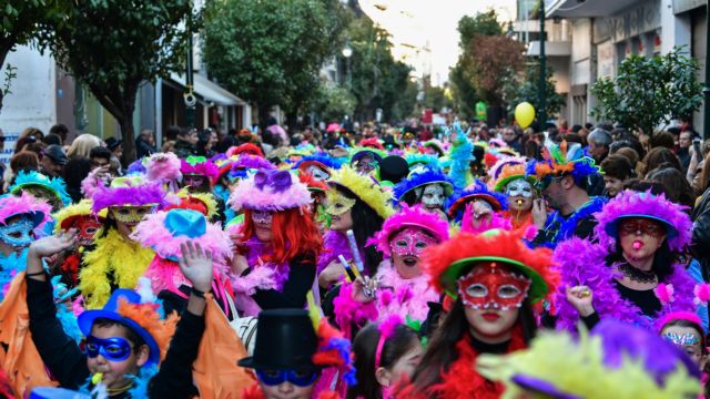 Κοροναϊός: Ακυρώνεται το καρναβάλι της Πάτρας - Σκέψεις για μετάθεσή του το καλοκαίρι