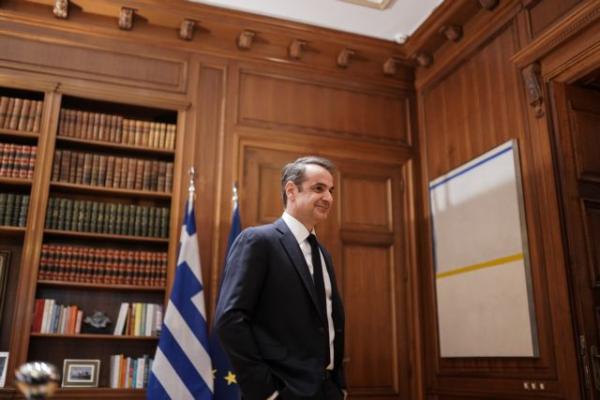 Προσφυγικό : Σε εξέλιξη η συνάντηση Μητσοτάκη με αιρετούς των νησιών