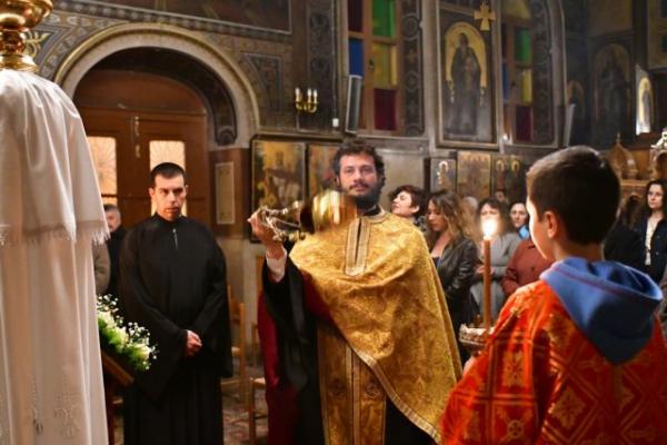 Κοροναϊός : Η Εκκλησία ενημερώνει τους πιστούς, «προσευχηθείτε και τηρήστε τους κανόνες υγιεινής»