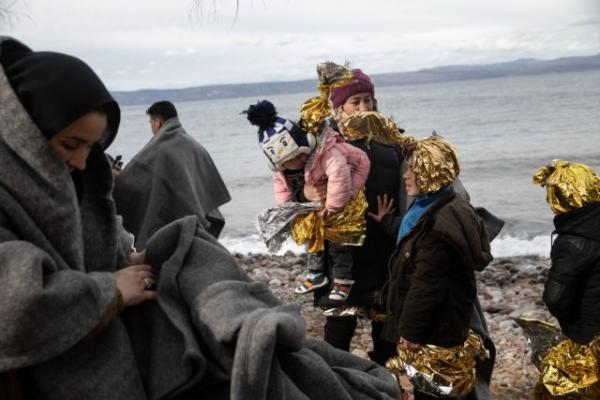Τουρκία : 120.000 πρόσφυγες έτοιμοι να περάσουν στα ελληνικά νησιά