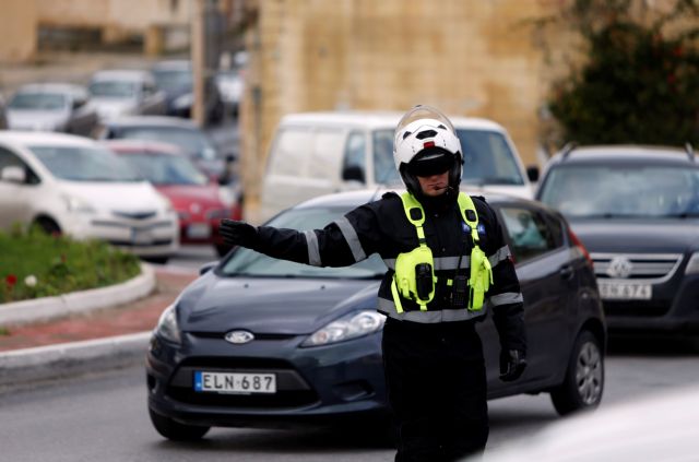 Σκάνδαλο με τροχονόμους στη Μάλτα – Γιατί κατηγορούνται για απάτη