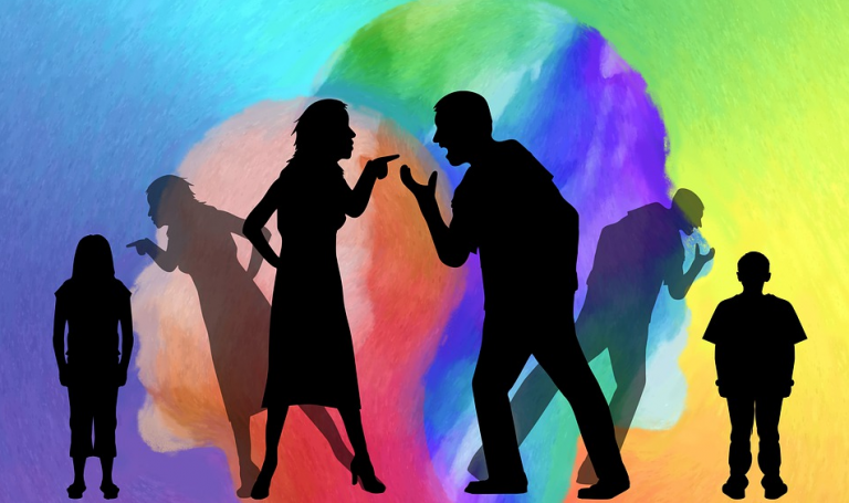 Για αυτό δεν πρέπει να τσακώνεστε μπροστά στα παιδιά σας