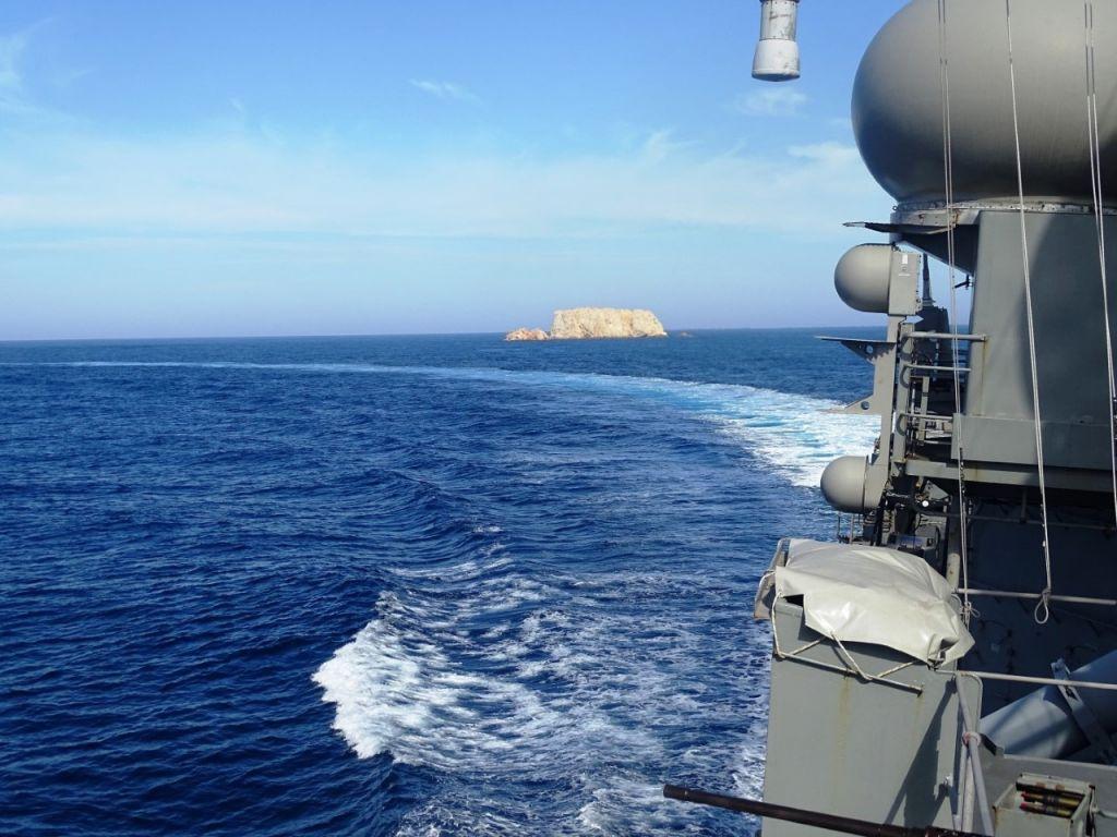 Μηνύματα ετοιμότητας στέλνει το Πολεμικό Ναυτικό