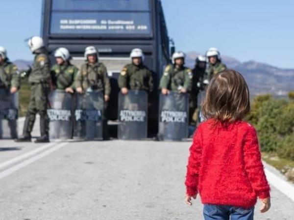 Προσφυγικό: «Πεδίο μάχης» Λέσβος και Χίος – Γενική απεργία την Τετάρτη