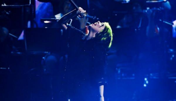 Brit Awards 2020: Η καθηλωτική Μπίλι Άιλις και τα highlights της βραδιάς