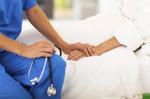 Ιωάννα Σιαφάκα : Εθνική απειλή η δραματική έλλειψη αναισθησιολόγων σε κρίσιμα πόστα του ΕΣΥ