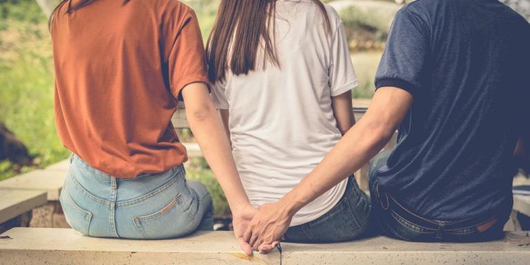 Πώς αντιδρούν τα ζώδια απέναντι σε αντίζηλο