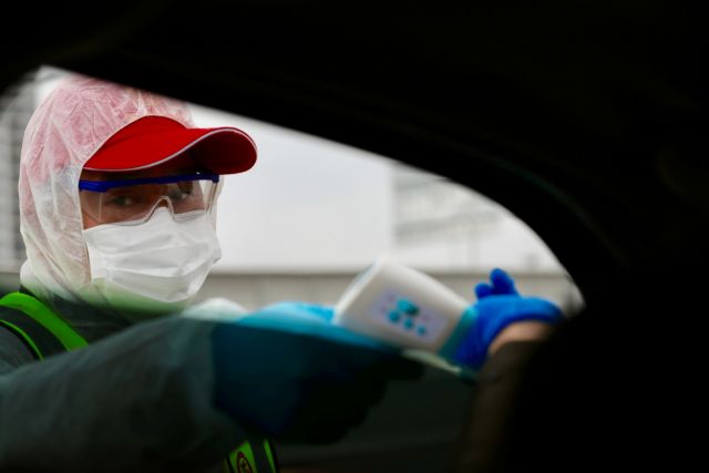 Κοροναϊός: Στους 722 οι νεκροί