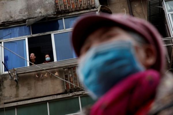 Παγκόσμιος «πανικός» για τον κοροναϊό – Μάχη με το χρόνο για την ανάπτυξη εμβολίου