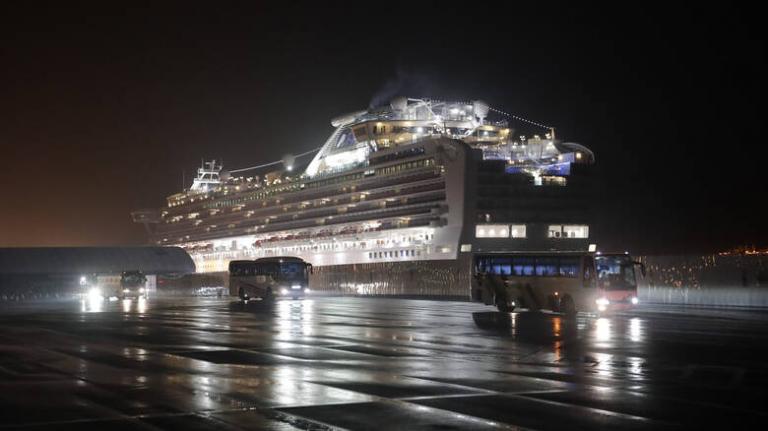 Τέλος ο εφιάλτης για εκατοντάδες επιβάτες του Diamond Princess