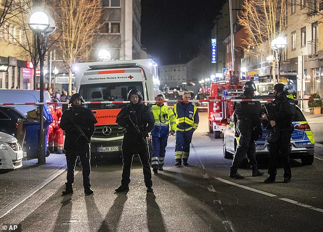 Φρίκη στη Γερμανία : Οκτώ νεκροί από επιθέσεις σε μπαρ με ναργιλέδες – Συνελήφθη ύποπτος