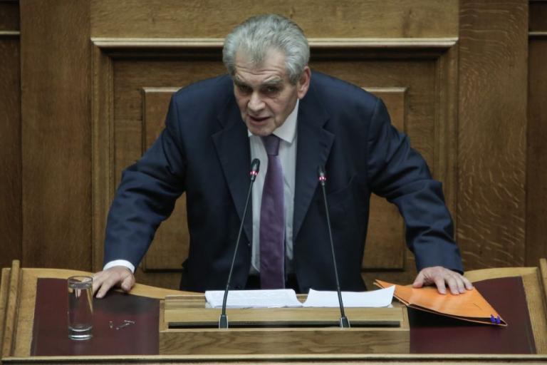 Οργή ΕΣΑμεΑ για δήλωση του Παπαγγελόπουλου: Να ανακαλέσει για τους «τρελούς στους δρόμους»