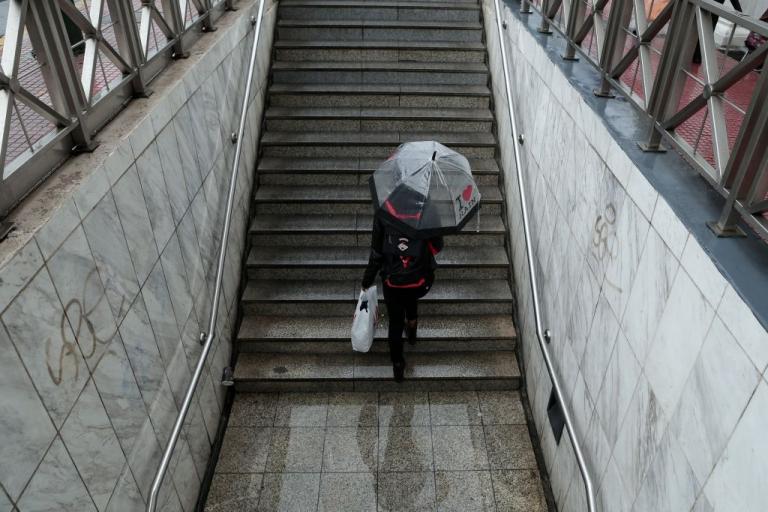 Καιρός : Πού αναμένονται καταιγίδες και χιόνια