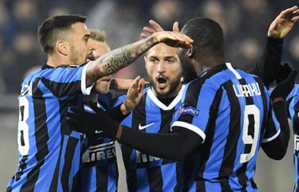 «Καθάρισαν» από τώρα Ίντερ- Άιντραχτ, προβάδισμα πρόκρισης η Γιουνάιτεντ