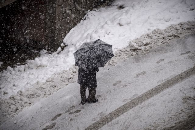 Καιρός: Ψυχρή εισβολή με χιόνια - Ποιες περιοχές θα επηρεαστούν