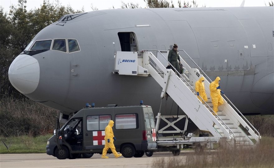 Κοροναϊός: Η «Οδύσσεια» των Ελλήνων για τον επαναπατρισμό τους από την Ουχάν – Τα μέτρα ασφαλείας και η εθελούσια καραντίνα