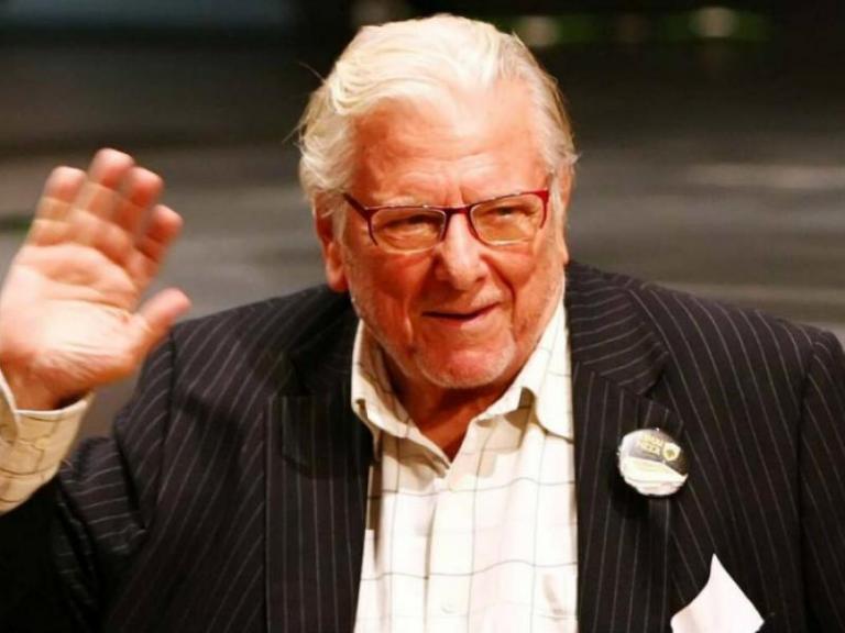 Οι ηθοποιοί αποχαιρετούν τον αγαπημένο Κώστα Βουτσά