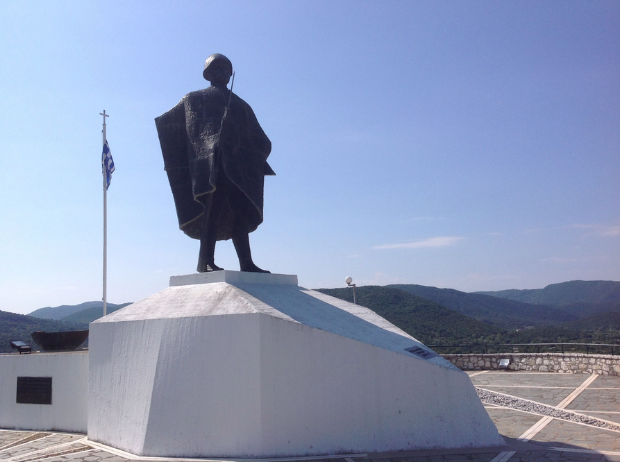 Καλπάκι Ιωαννίνων : Η μάχη και οι ήρωες, το μνημείο και το μουσείο