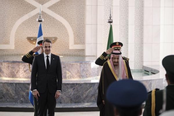 Οικονομική και στρατιωτική η συνεργασία της Ελλάδας με τη Σ. Αραβία : Τι συζήτησε ο Μητσοτάκης με το βασιλιά