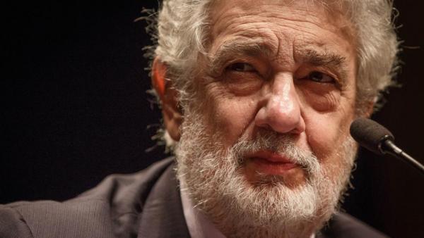 Πλάθιντο Ντομίνγκο: Ζητά συγγνώμη από τα θύματά του