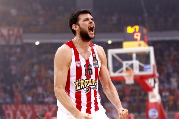 Top 10 της Euroleague : Παπανικολάου και Τόμας δίνουν άρωμα Ελλάδας