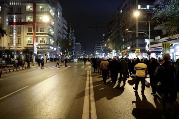 Μία (δυστυχώς) μείζων μεταρρύθμιση για τις πορείες και τις διαδηλώσεις