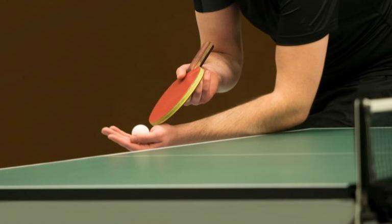 Ερευνα: Το πινγκ-πονγκ κάνει καλό στους ασθενείς με Πάρκινσον
