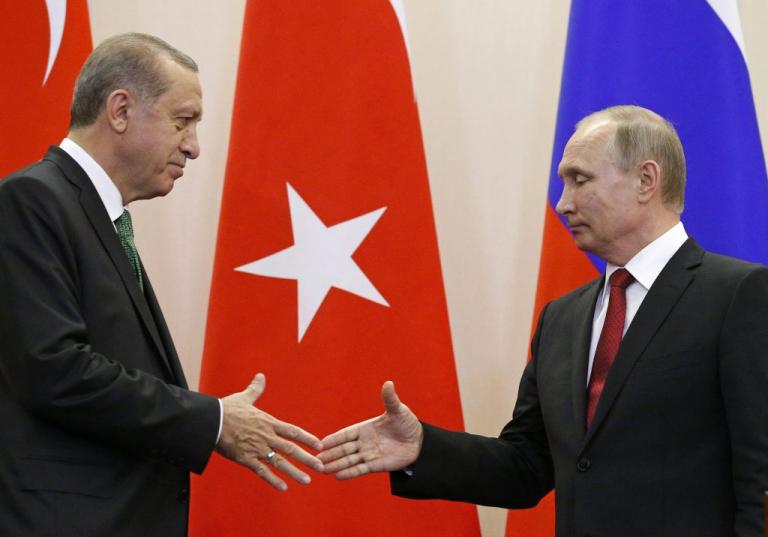 Εγκλωβισμένος ο Ερντογάν στον πόλεμο της Ιντλίμπ - Περιμένει ρωσική παρέμβαση