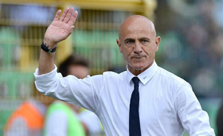 Απίστευτο: Απολύθηκε προπονητής ομάδας λόγω κοροναϊού