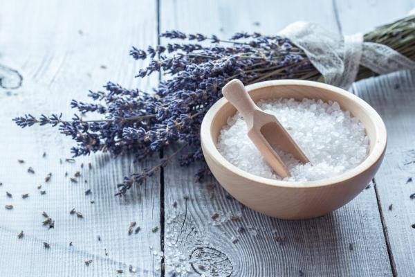 Πέντε τρόποι να εντάξετε το αλάτι στη beauty routine σας