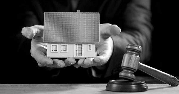 Τι θα κάνουν τα funds με τα δάνεια – Πώς θα σταματήσουν οι μαζικοί πλειστηριασμοί