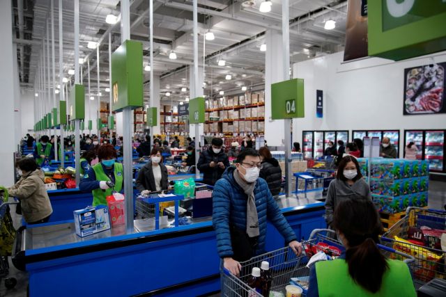 Κοροναϊός – Κίνα : Καθαιρέσεις κομματικών στελεχών – Επιστρέφουν στην «κανονικότητα» οι επιχειρήσεις