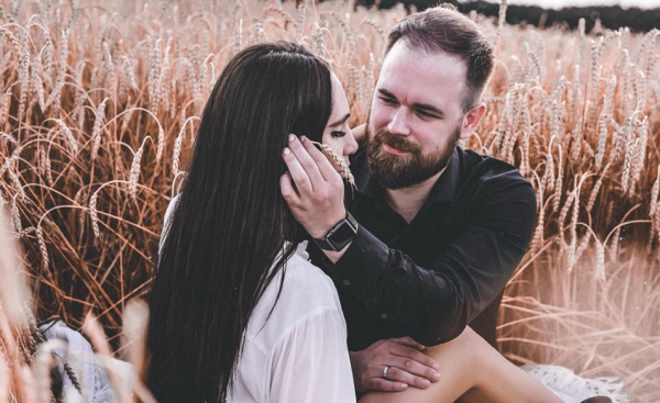 Αυτά είναι τα χαρακτηριστικά ενός συντρόφου που σε σέβεται