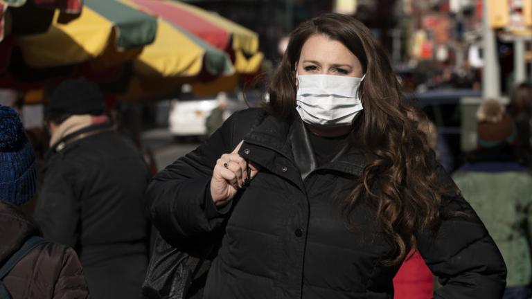 ΗΠΑ : Θέμα χρόνου η πανδημία – Τουλάχιστον ενάμιση χρόνο για το εμβόλιο κατά του κοροναϊού