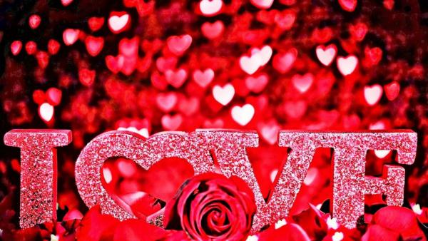Ημέρα Αγίου Βαλεντίνου : Πώς ξεκίνησε και γιατί συνδέεται με τους ερωτευμένους