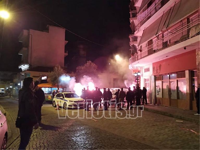 Διακόπηκε σύσκεψη Βορίδη – αγροτών από οπαδούς του ΠΑΟΚ