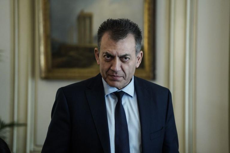 Βρούτσης στο MEGA: Δεν θα υπάρξουν περικοπές στις συντάξεις