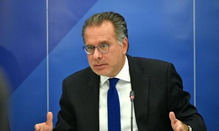 Το προσφυγικό στο επίκεντρο της συνάντησης Κουμουτσάκου με τους πρέσβεις Κύπρου, Ιταλίας, Ισπανίας