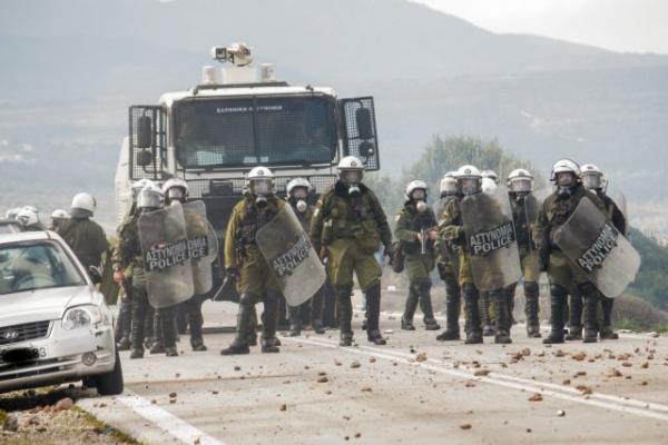 Προσφυγικό : Δικαστικές διώξεις για τα επεισόδια σε Χίο και Μυτιλήνη δρομολογεί η κυβέρνηση