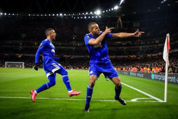 Κρατάει όρθια την Ελλάδα ο Ολυμπιακός