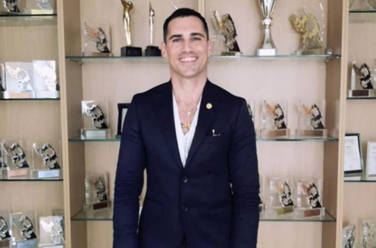 Άνθιμος Ανανιάδης: Έγινε ανάδοχος πατέρας