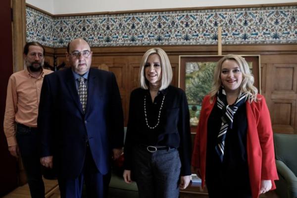 Γεννηματά για προσφυγικό : ΝΔ, ΣΥΡΙΖΑ και Ευρωπαίοι έκαναν την Ελλάδα αποθήκη ψυχών